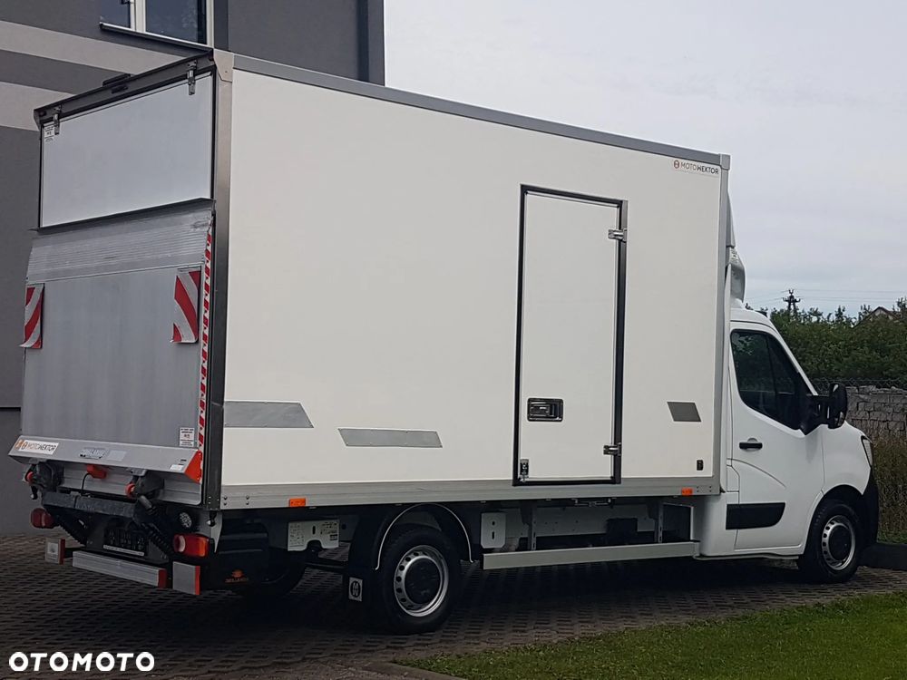 Renault MASTER WINDA KONTENER 8EP 4,23x2,22x2,33 KLIMA DHOLLANDIA KRAJOWY DMC 3500 KG - 4
