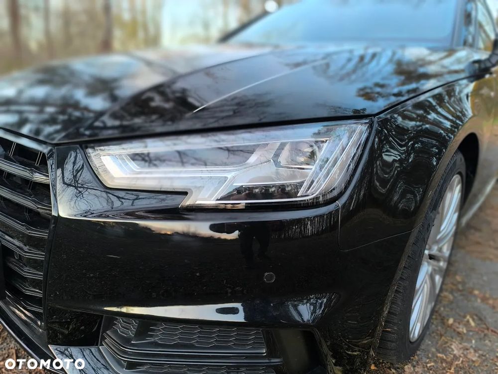 Audi A4 Avant 2.0 TFSI ultra Sport - 12