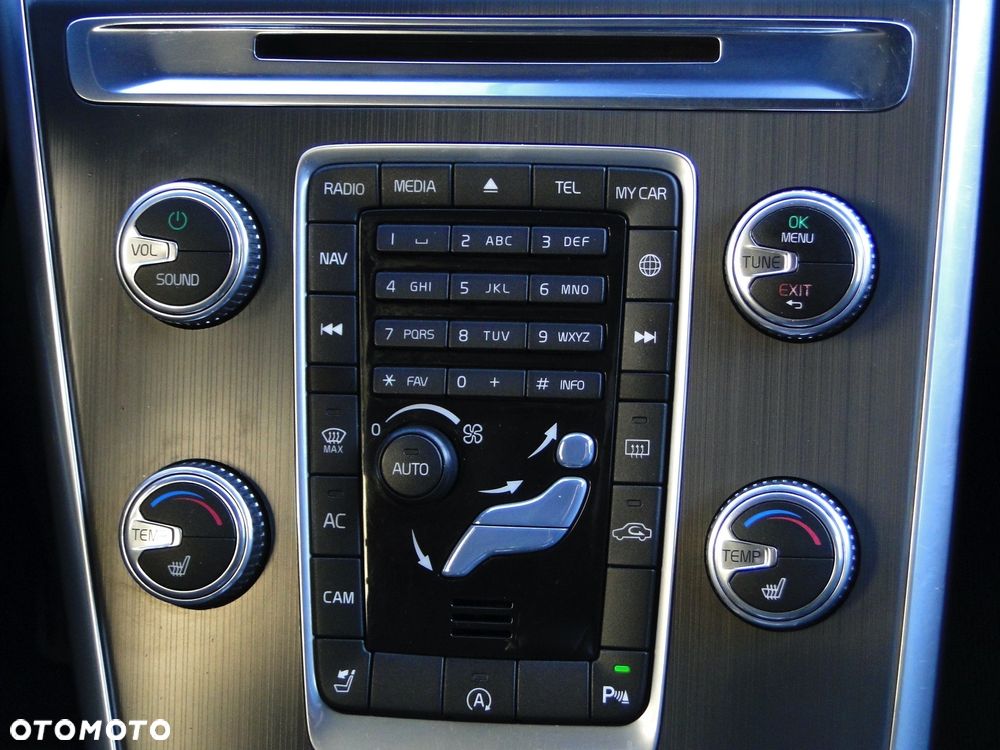 Volvo XC 60 D3 Summum - 24