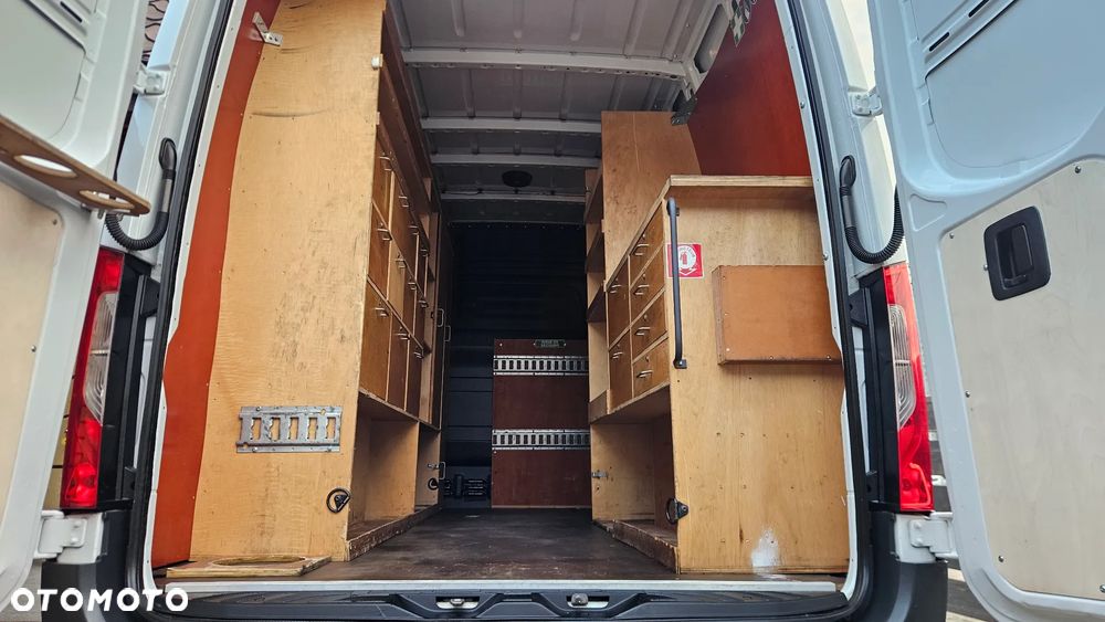 Mercedes-Benz SPRINTER 311CDI 37 - 14