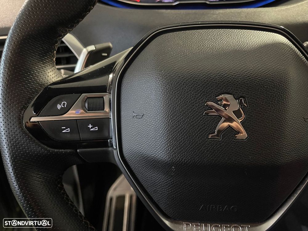 Peugeot 5008 1.5 BlueHDi GT EAT8 - 16