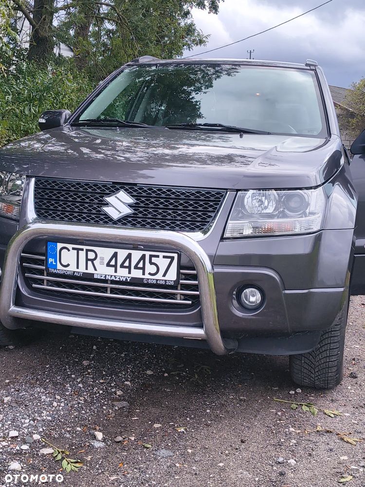 Suzuki Grand Vitara 2.4 De Luxe - 9