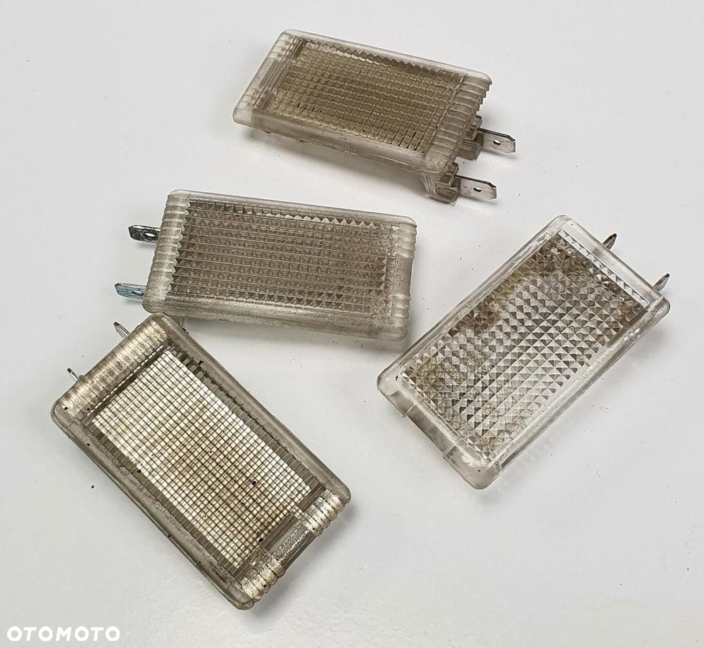 LAMPKA OŚWIETLENIE WNĘTRZA MERCEDES W126 - 3