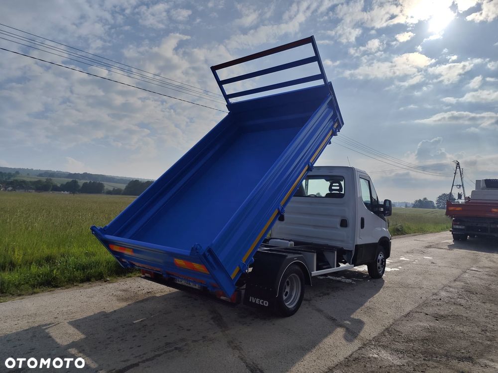 Iveco DAILY 35C15 - 9