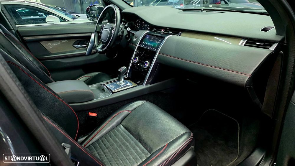 Land Rover Discovery Sport - 16