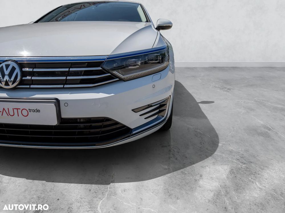 Volkswagen Passat 1.4 TSI DSG GTE - 4