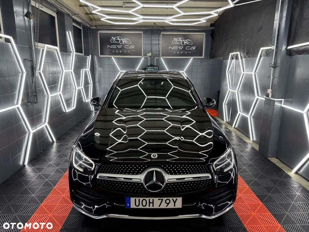 Mercedes-Benz GLC 220 d 4Matic 9G-TRONIC AMG Line - 12