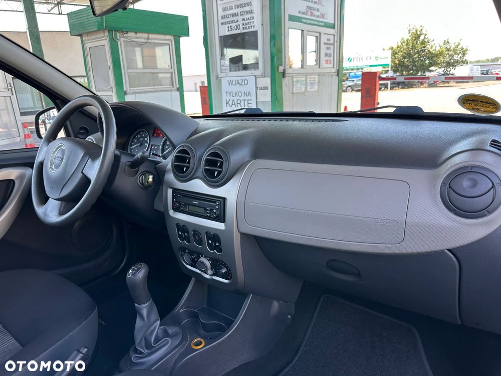 Dacia Sandero - 18