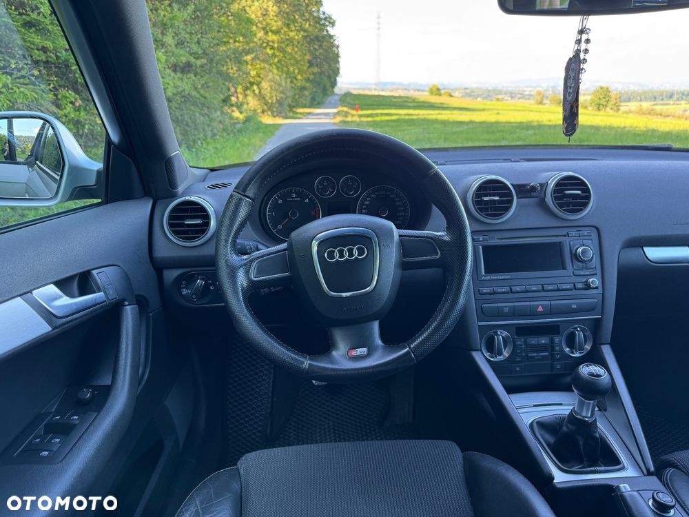 Audi A3 Sportback 2.0 TDI DPF S line Sportpaket (plus) - 6