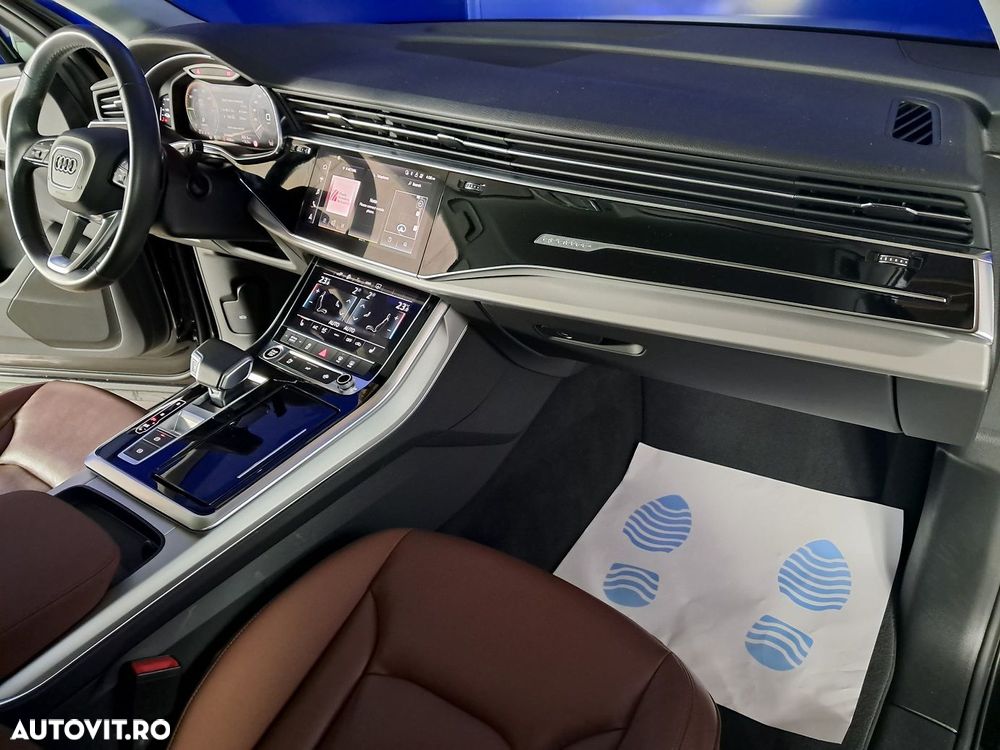 Audi Q7 - 11