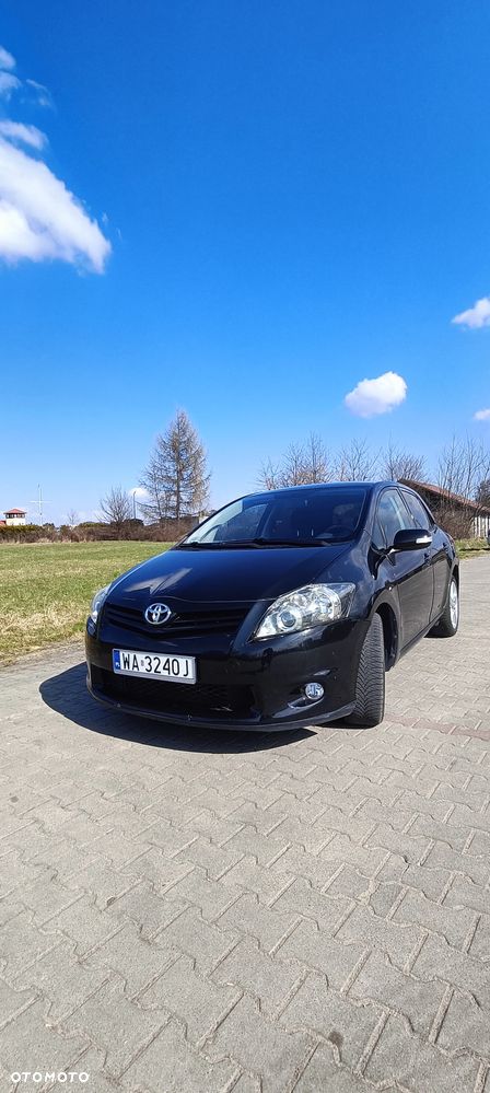 Toyota Auris 2.0 D-4D Executive - 5