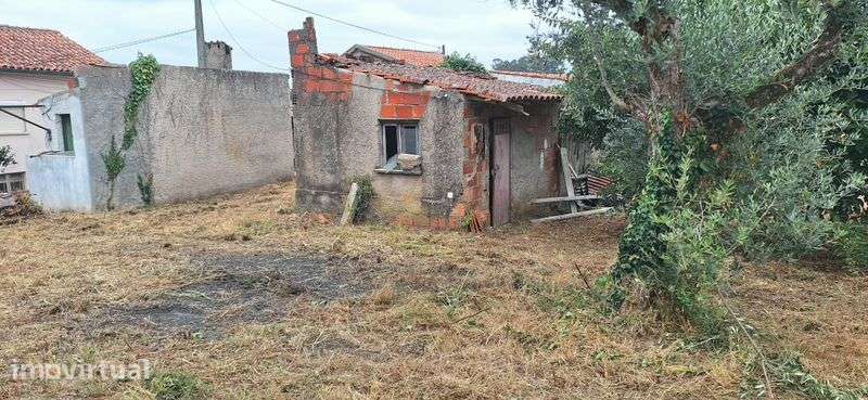 Casa para  reconstrução com terreno - Grande imagem: 5/10