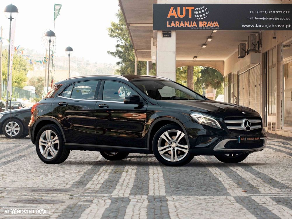 Mercedes-Benz GLA 180 CDI Urban - 12