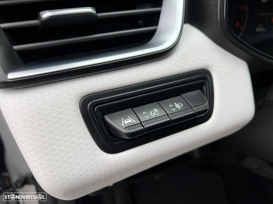 Renault Clio 1.0 TCe Limited Bi-Fuel - 16