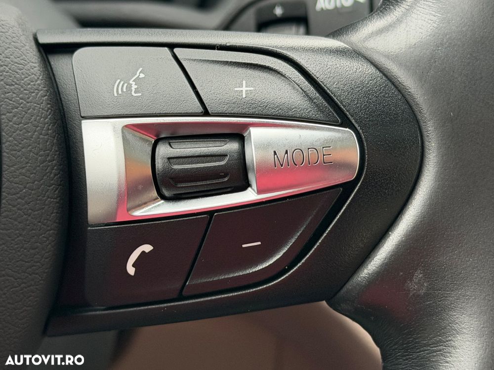 BMW X1 sDrive20i Aut. Sport Line - 40