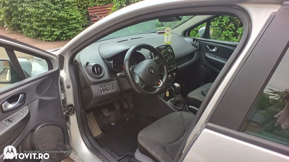 Renault Clio - 5