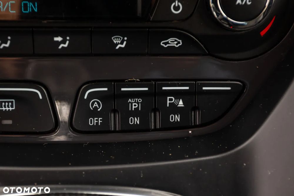 Ford Kuga 2.0 TDCi 2x4 SYNC - 31