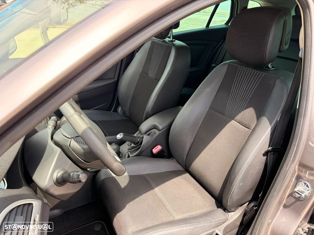Renault Mégane Sport Tourer - 6