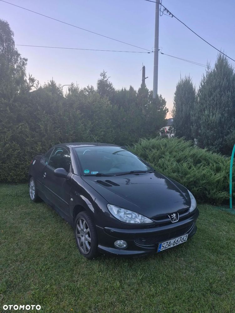 Peugeot 206 CC - 2