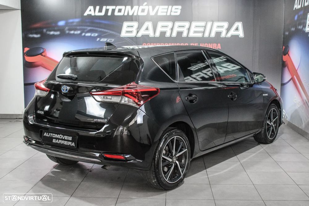 Toyota Auris 1.8 HSD Comfort +P.Techno+P.Sport - 5
