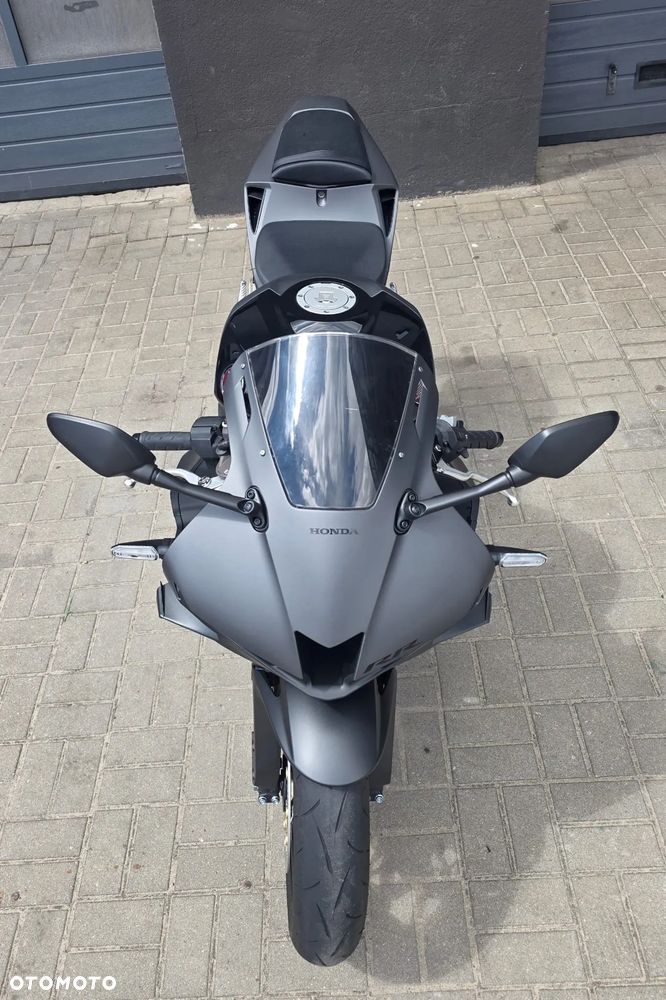Honda CBR - 4