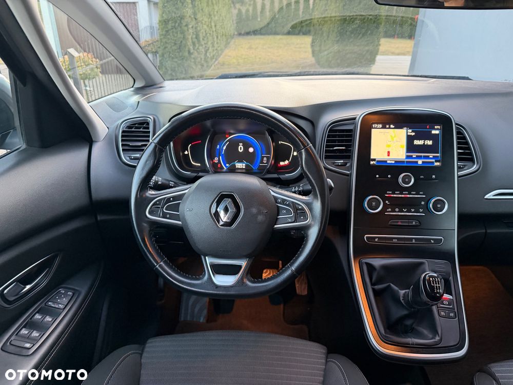 Renault Scenic 1.5 dCi Energy Life EU6 - 7