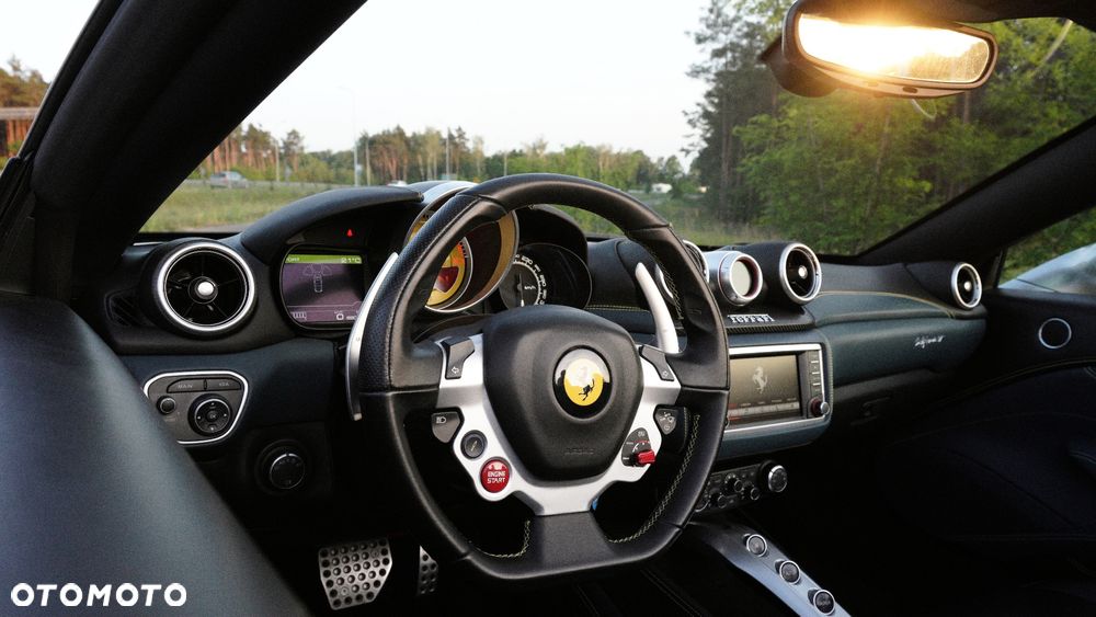 Ferrari California F1 DCT - 27