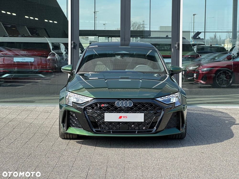 Audi RS3 Limousine - 2