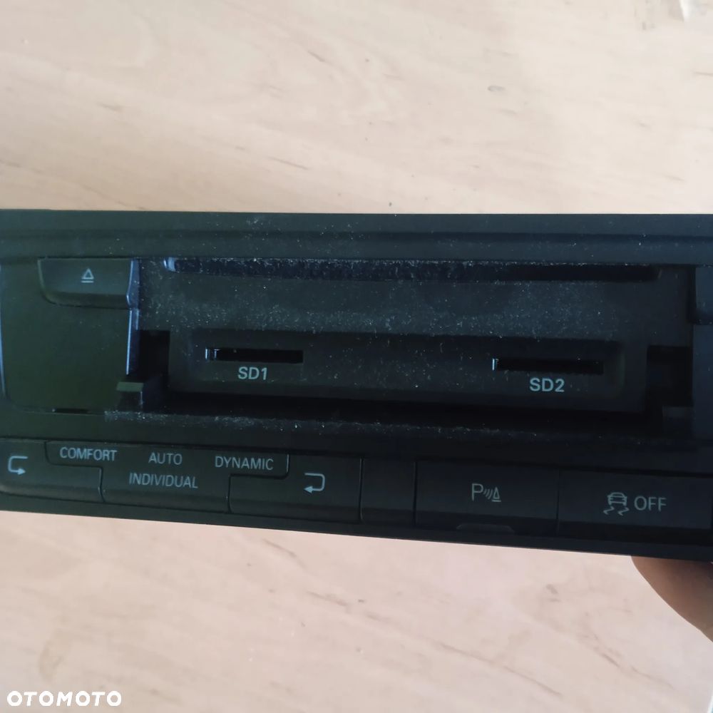 Czytnik nawigacji mmi 8T1035666K - 2