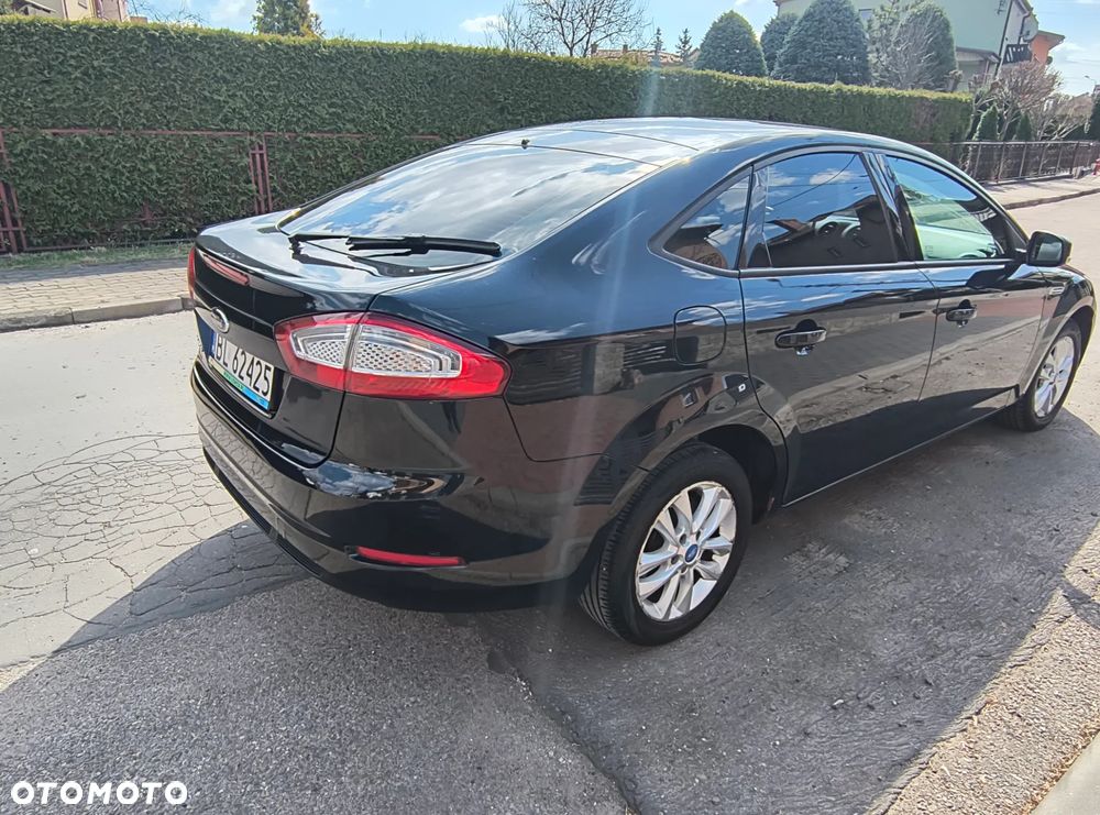 Ford Mondeo - 4