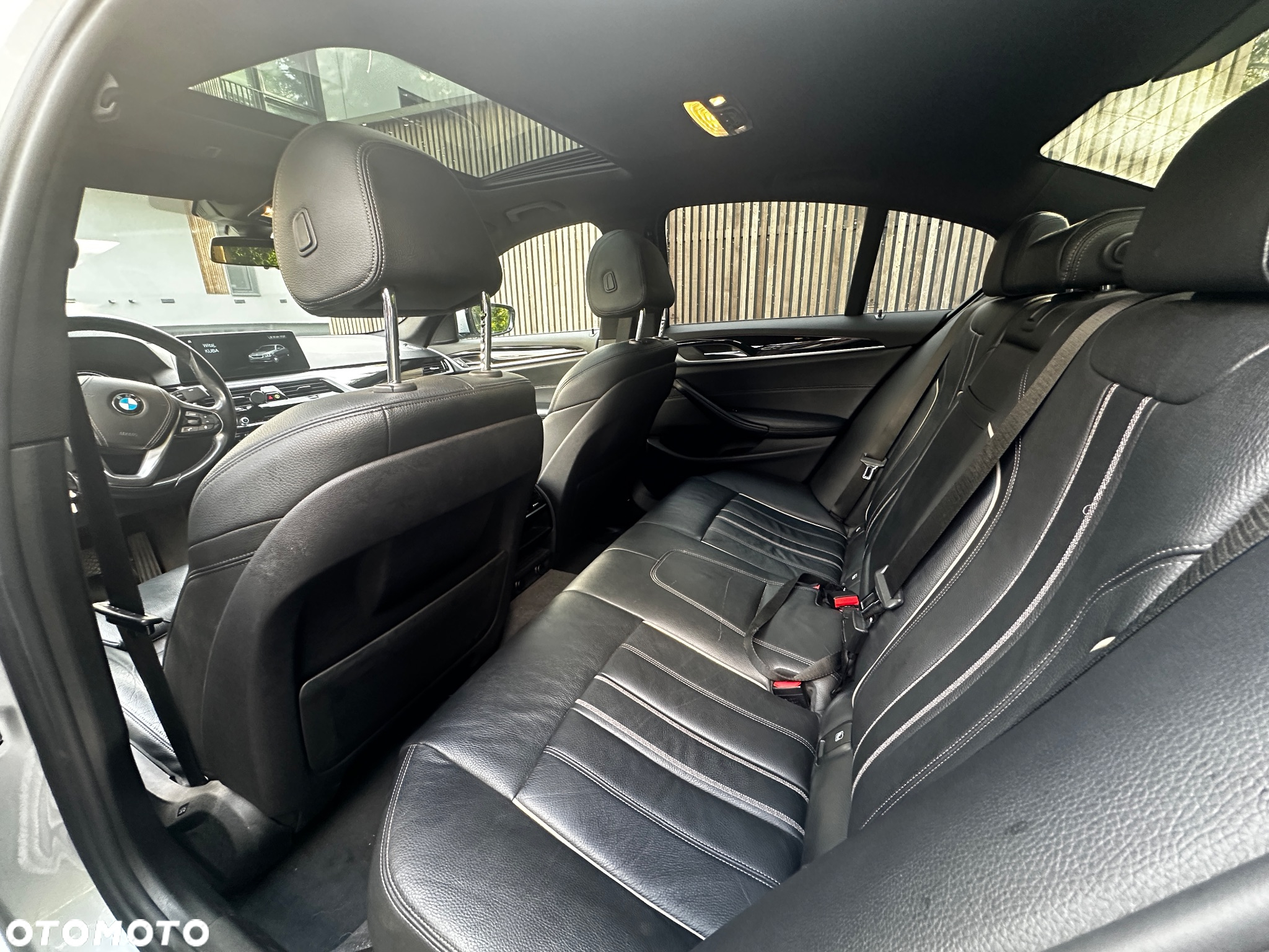 BMW Seria 5 520d Sport Line - 10