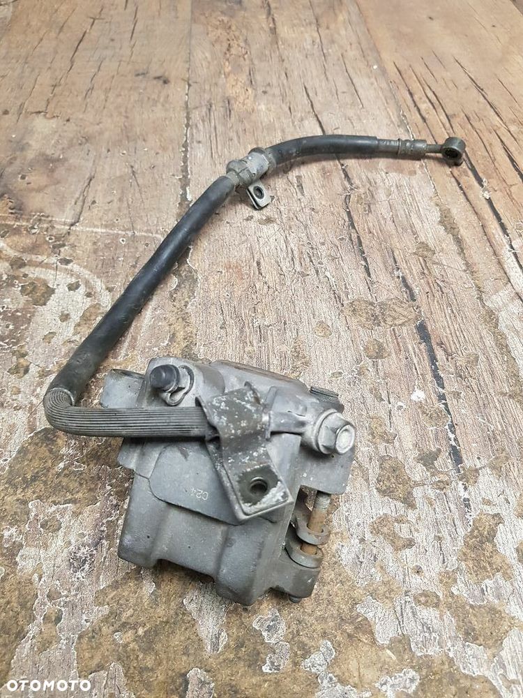 Zacisk hamulcowy Honda CB600 Hornet - 9