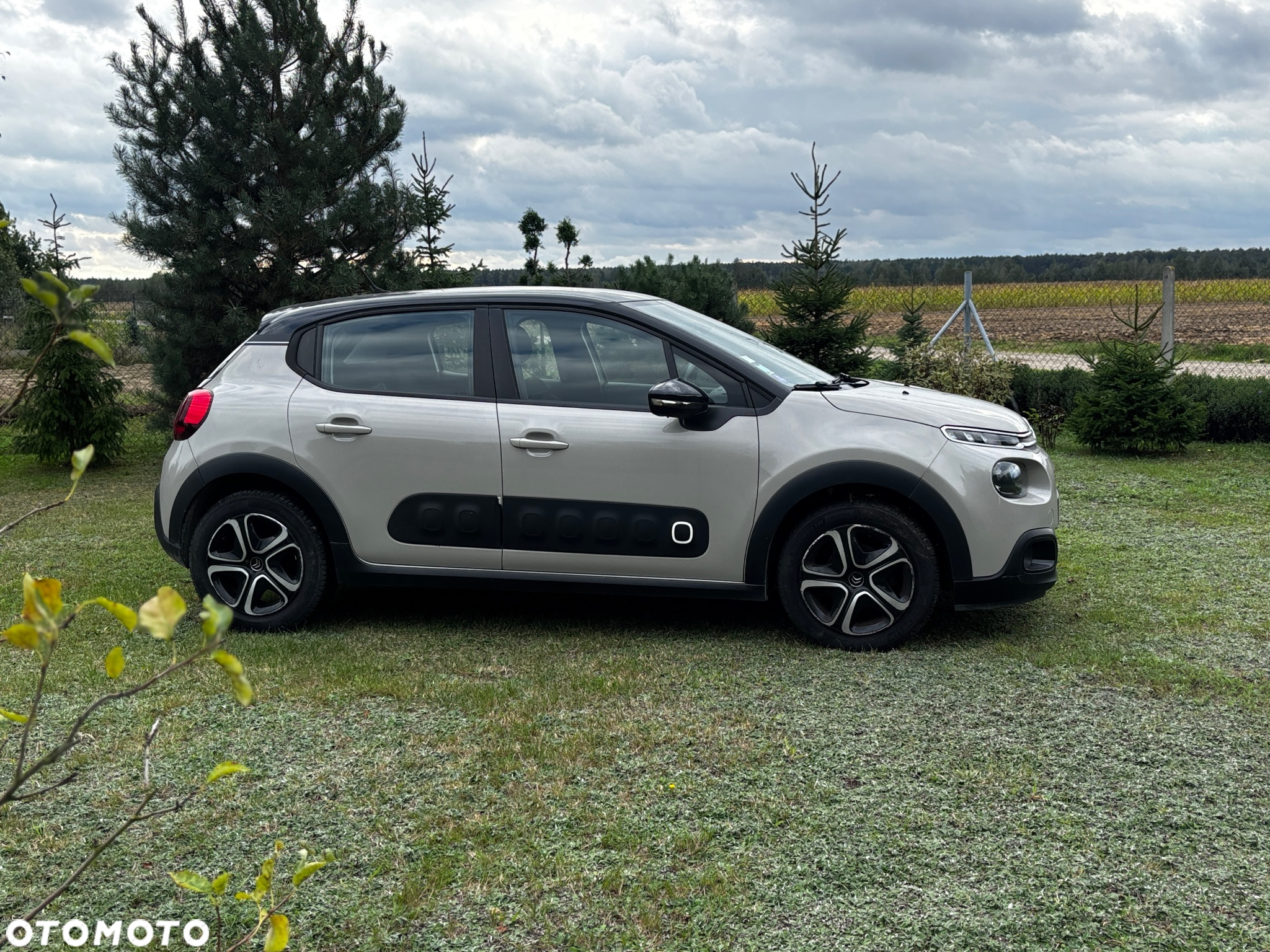 Citroën C3 1.2 PureTech Exclusive - 4