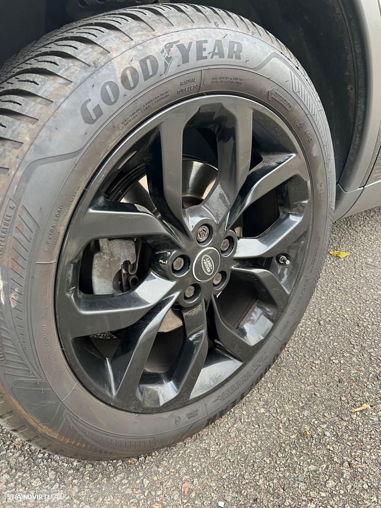 Land Rover Discovery Sport - 8