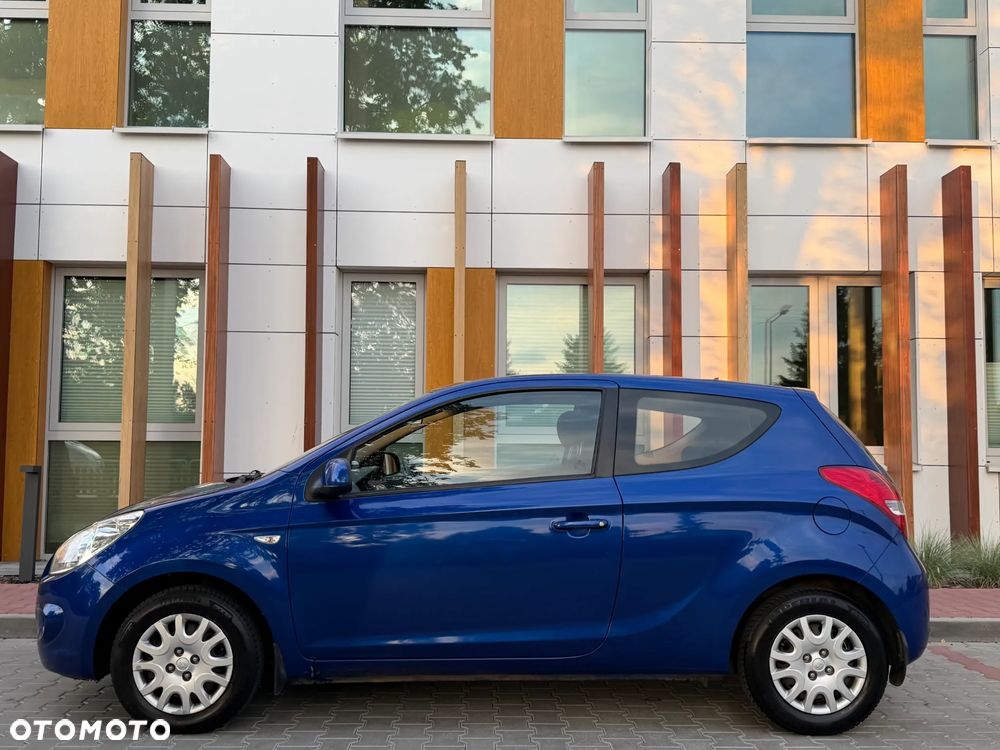 Hyundai i20 1.2 Classic + - 6