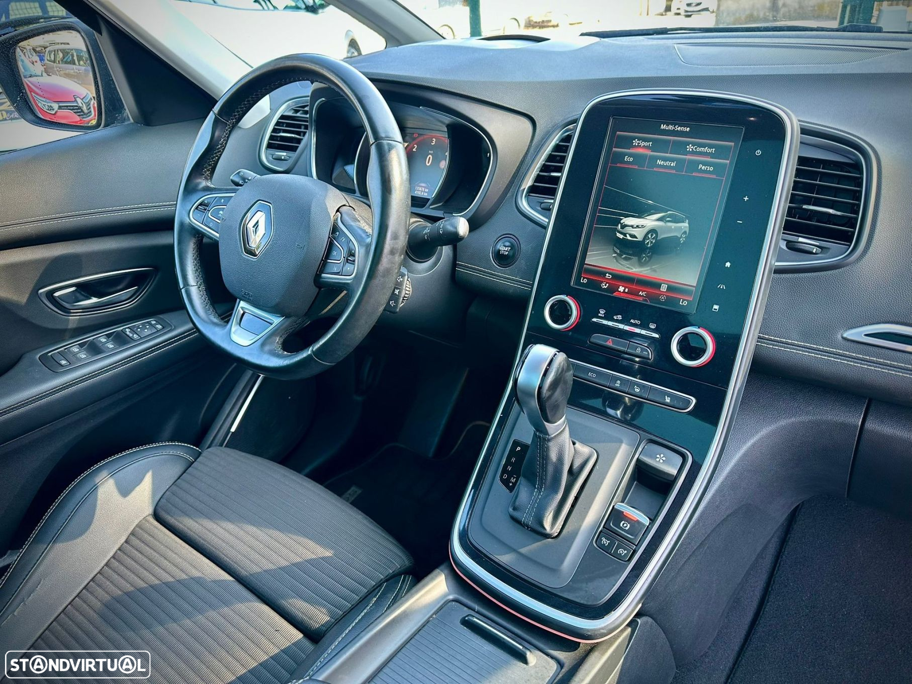 Renault Grand Scénic 1.5 dCi Bose Edition EDC SS - 11