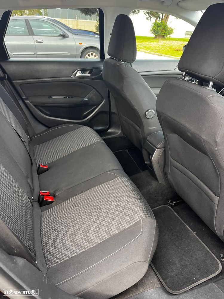 Peugeot 308 SW 1.5 BlueHDi Active - 22