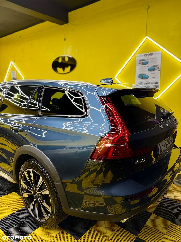 Volvo V60 Cross Country T5 AWD Geartronic - 39