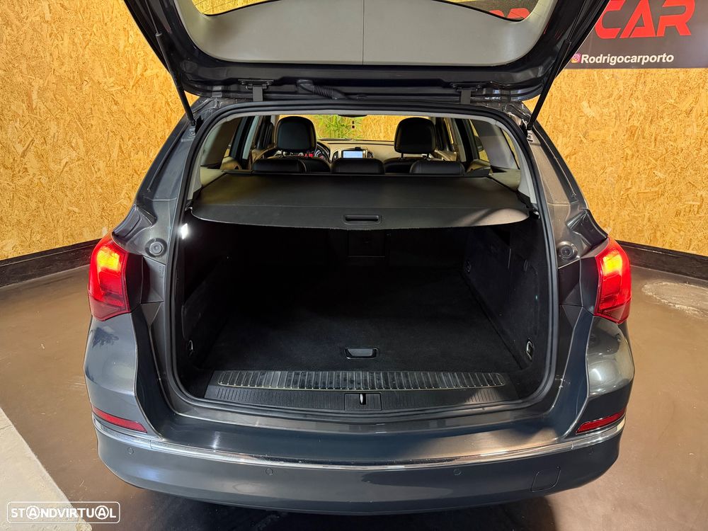 Opel Astra Sports Tourer 1.6 CDTi Cosmo S/S - 25