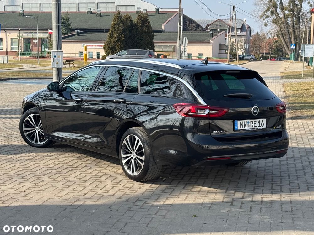 Opel Insignia 2.0 CDTI 4x4 Innovation S&S - 3