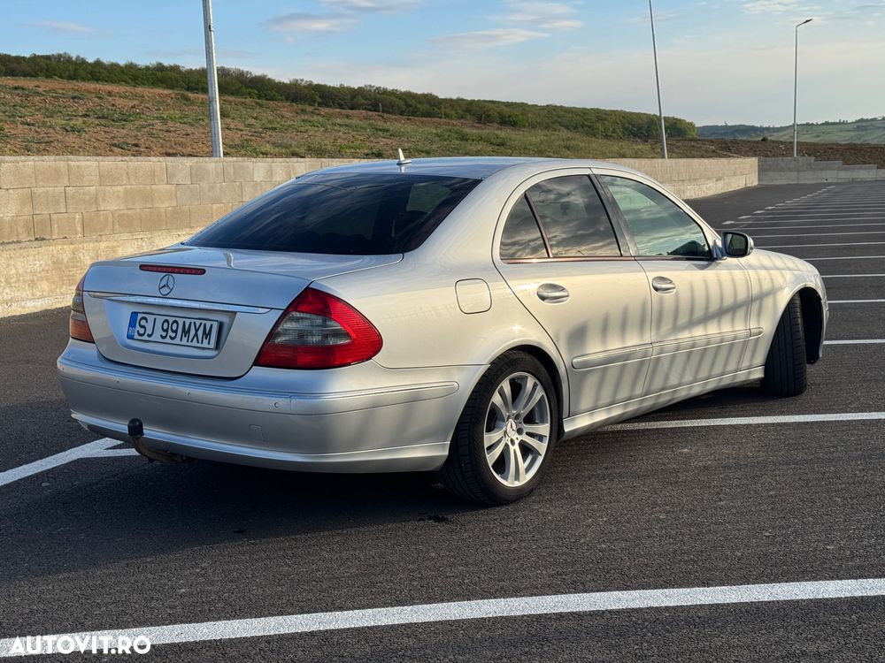 Mercedes-Benz E 220 CDI Automatik Elegance - 4