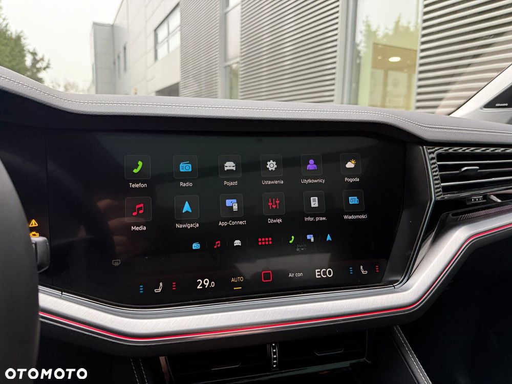 Volkswagen Touareg - 21