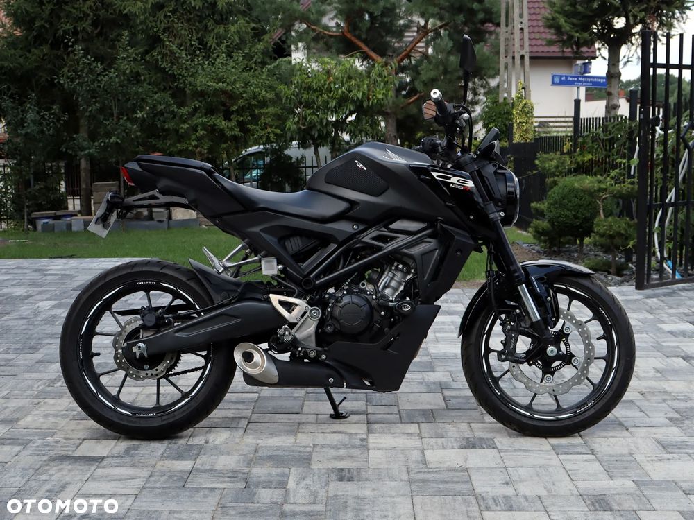 Honda CB - 3