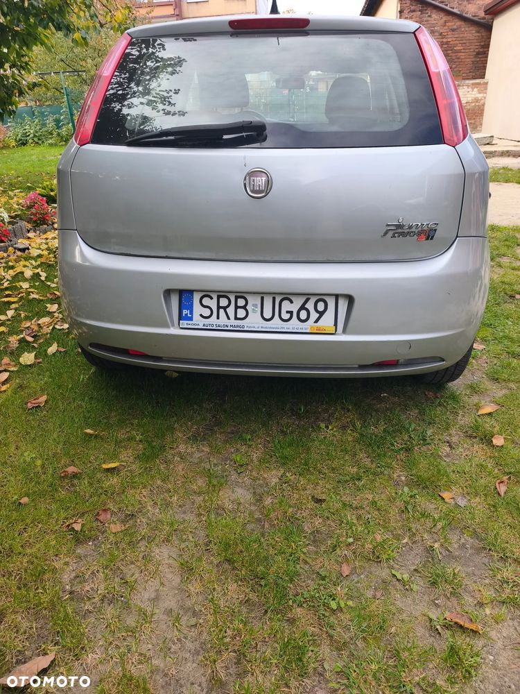 Fiat Punto 1.2 8V - 7