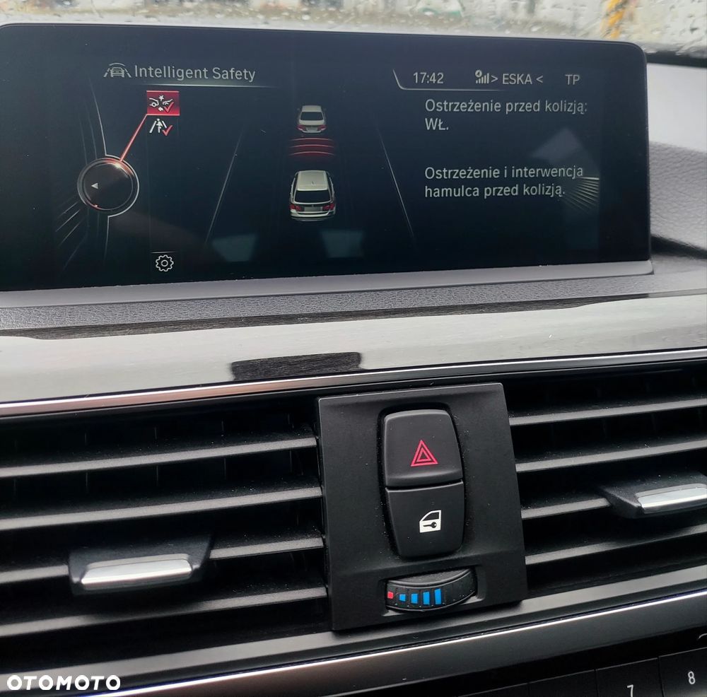 BMW Seria 3 320d Luxury Line Purity - 24