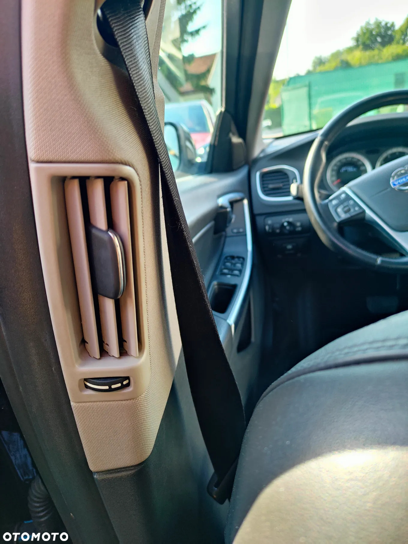 Volvo S60 2.0T Powershift Summum - 25
