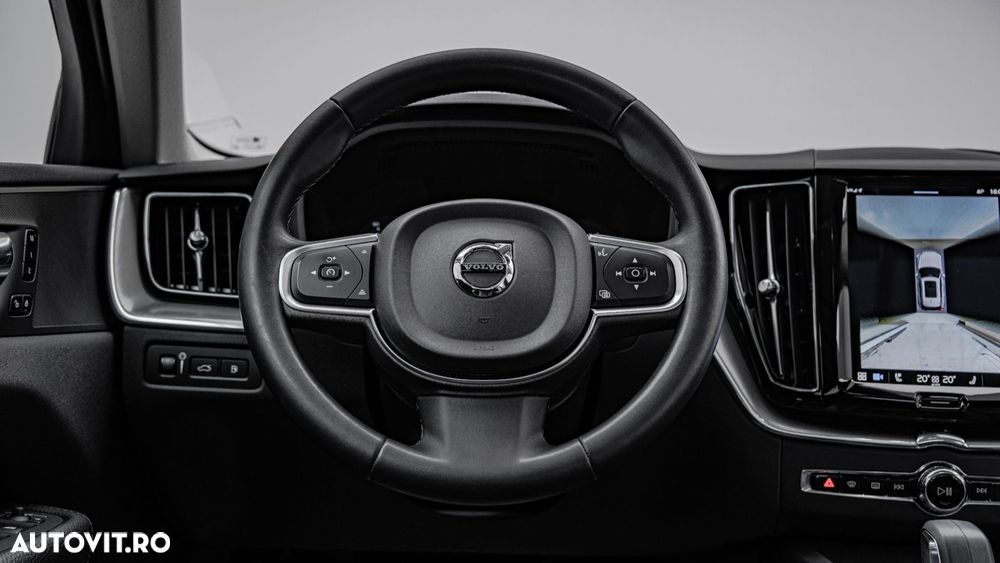 Volvo XC 60 T8 AWD Recharge Plus Bright - 19