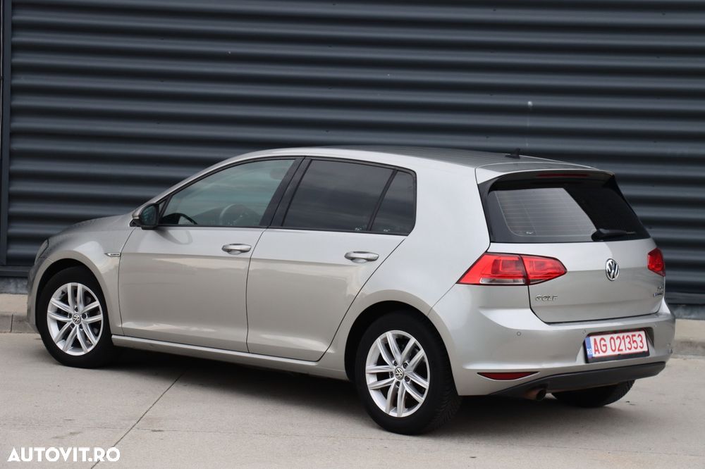 Volkswagen Golf 1.0 TSI Trendline - 11