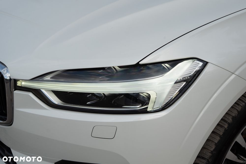 Volvo XC 60 D4 AWD Geartronic Momentum - 39