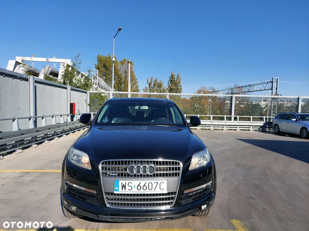 Audi Q7 - 3